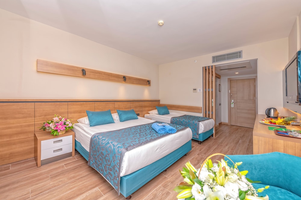 Meryan Hotel 13/51