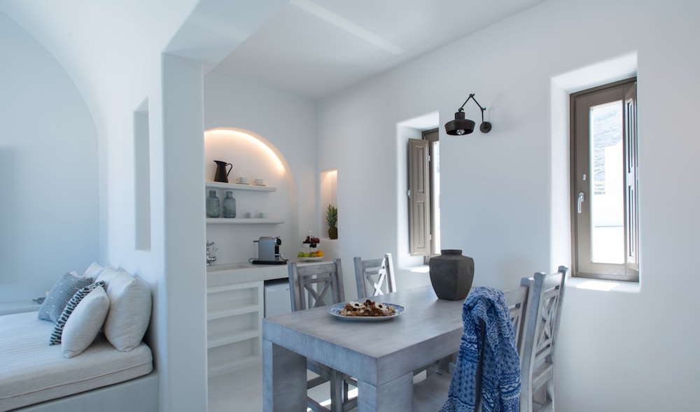 Azar Villas 27/50