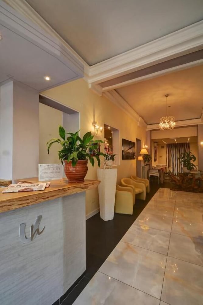 Hotel Universo 16/36