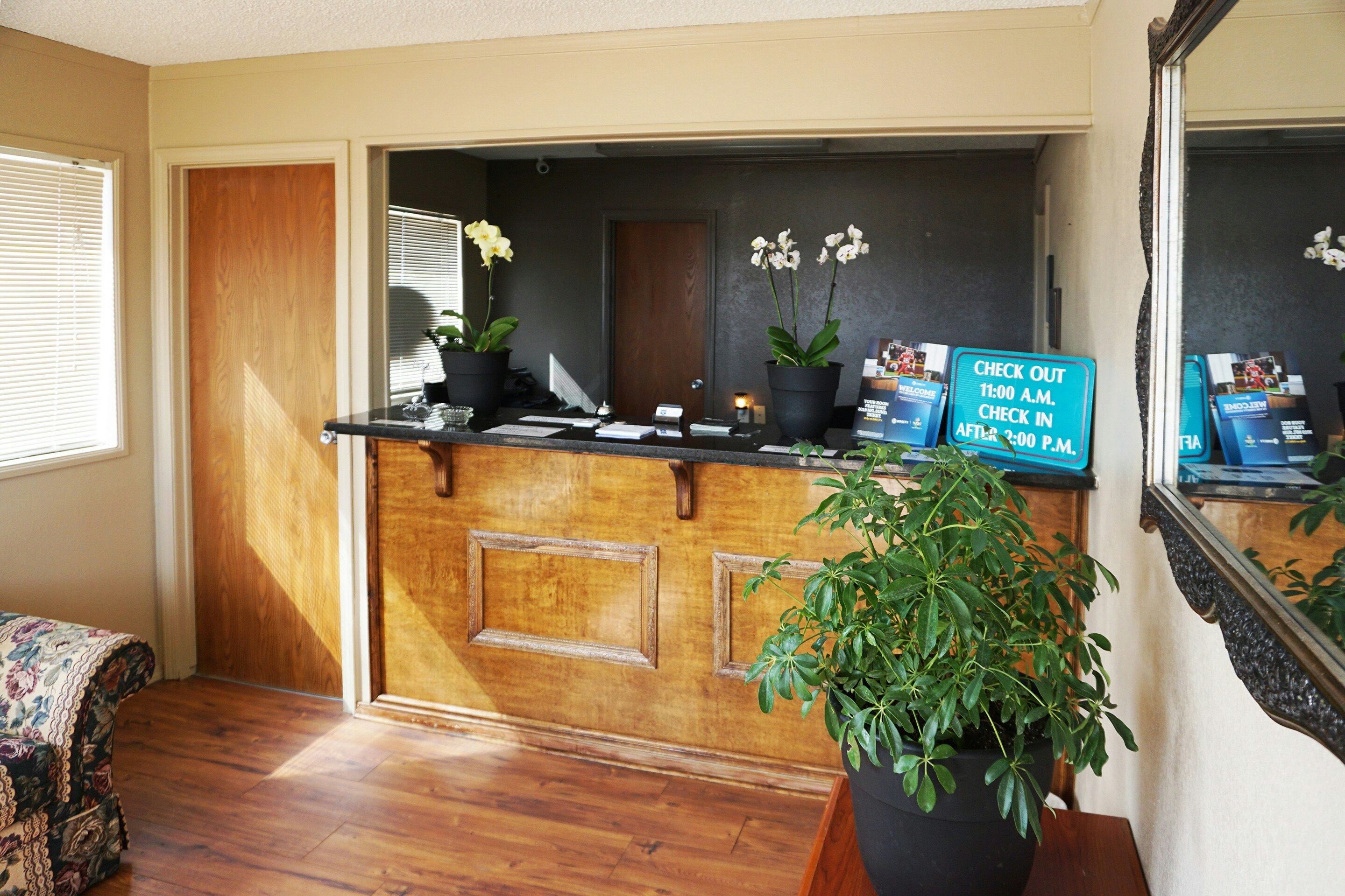 Hotel Altus N Main St 2/6