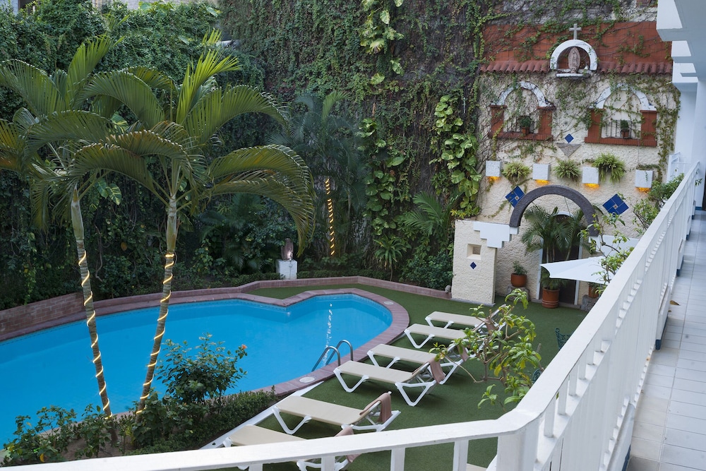 Los Arcos Suites 45/49