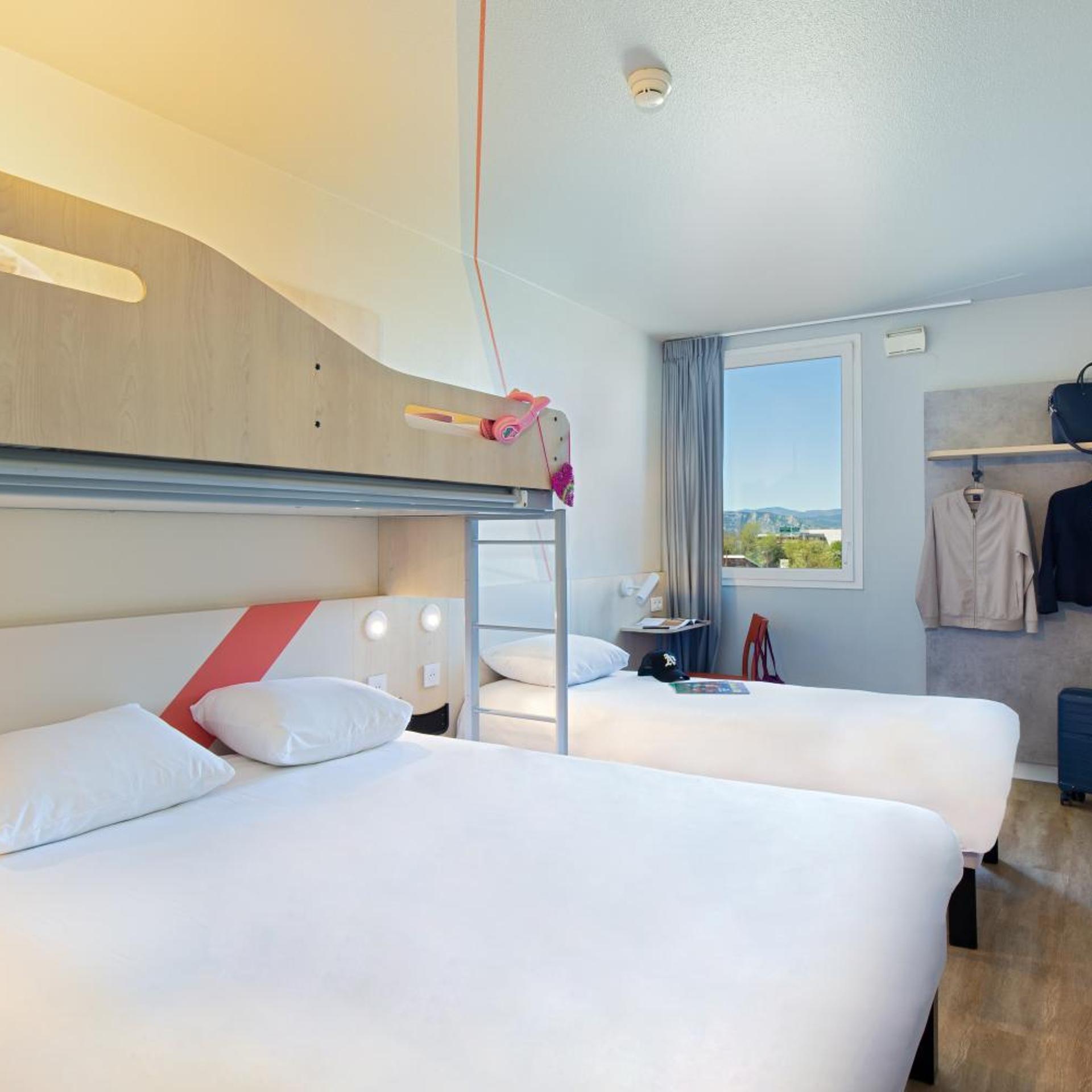 Mezzanine, Family, 1 Double and 1 Single Bed
