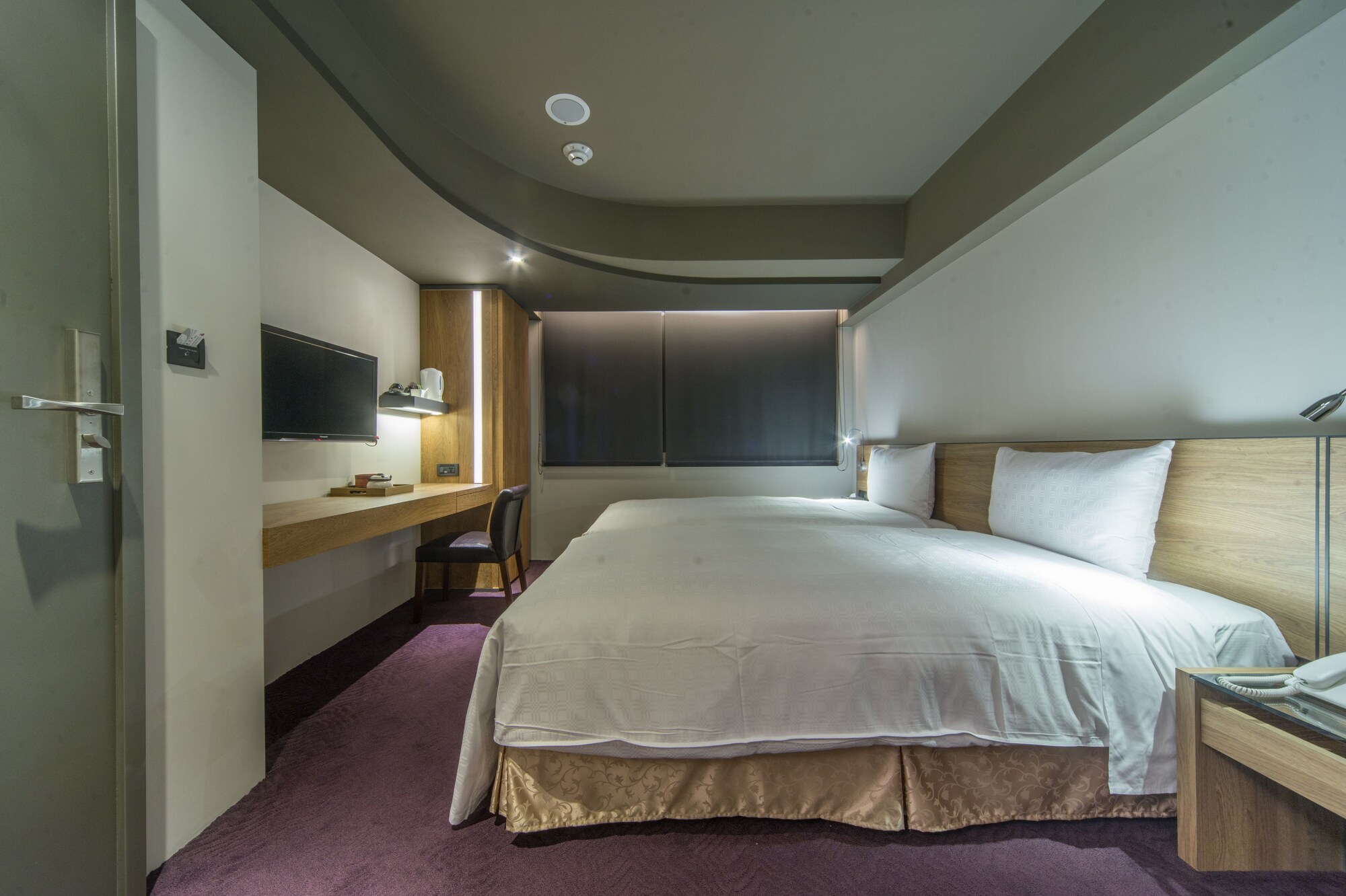 Plus, Twin Beds