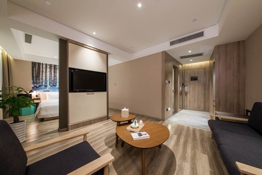Atour Hotel Ningbo Tianyi Square 20/30