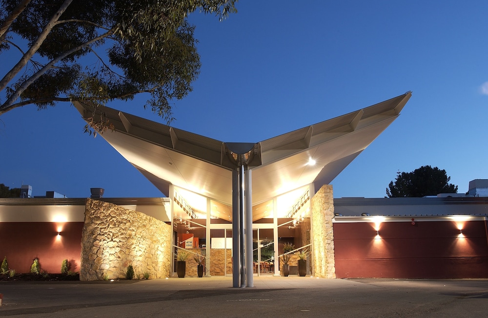 Renmark Country Club 4/48
