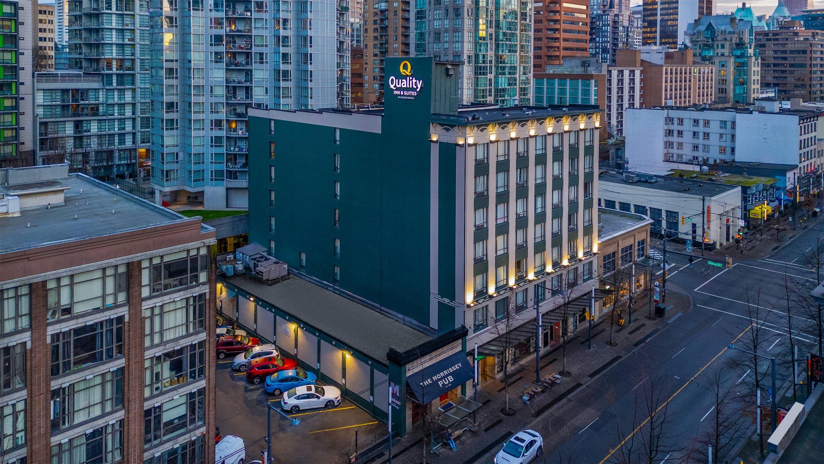 Quality Inn & Suites Downtown Vancouver 9/67