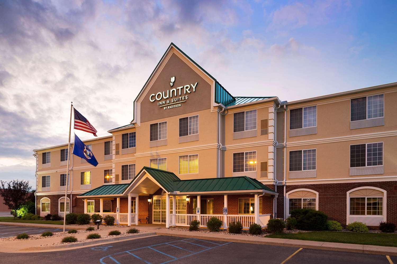 Country Inn and Suites By Radisson Big Rapids MI 2/30