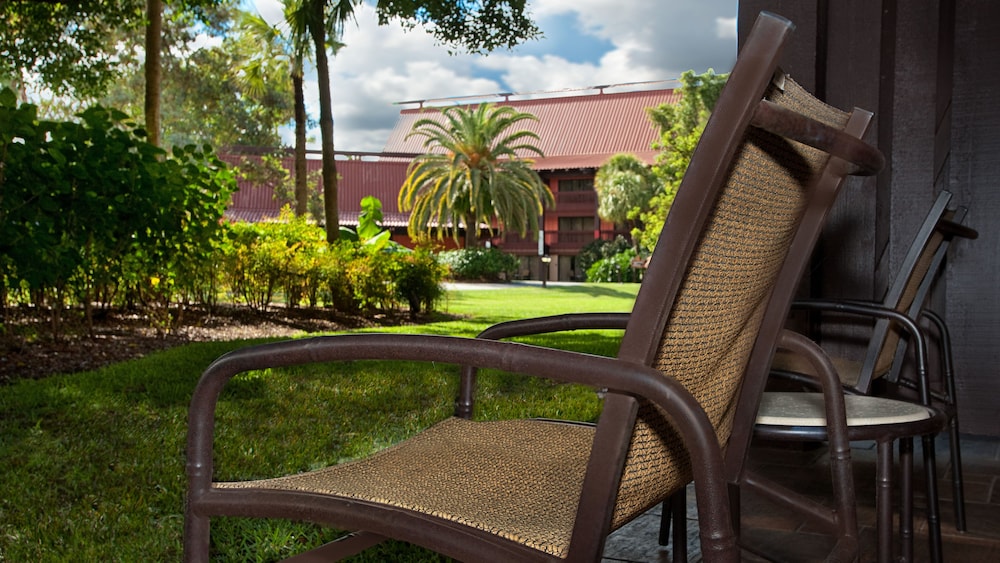 Disneys Polynesian Village Resort 35/50