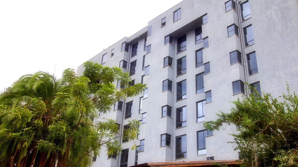 Yober Hotel 4/46