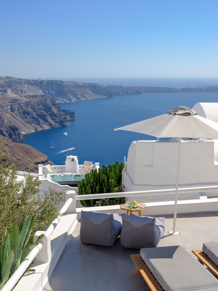 Senses Suites 42/50