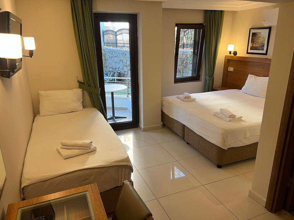 Qualia Park Hotel 17/50
