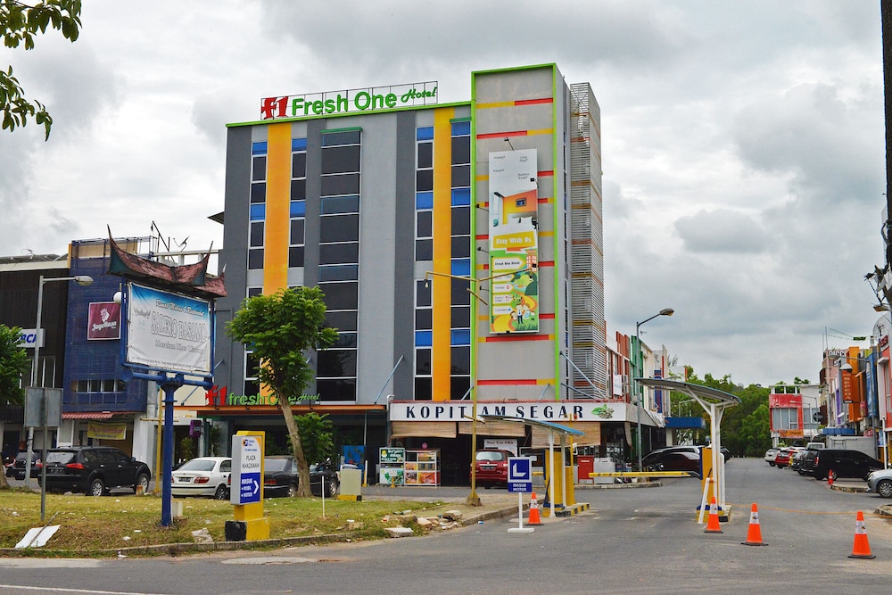 Hotel Fresh One 10/42