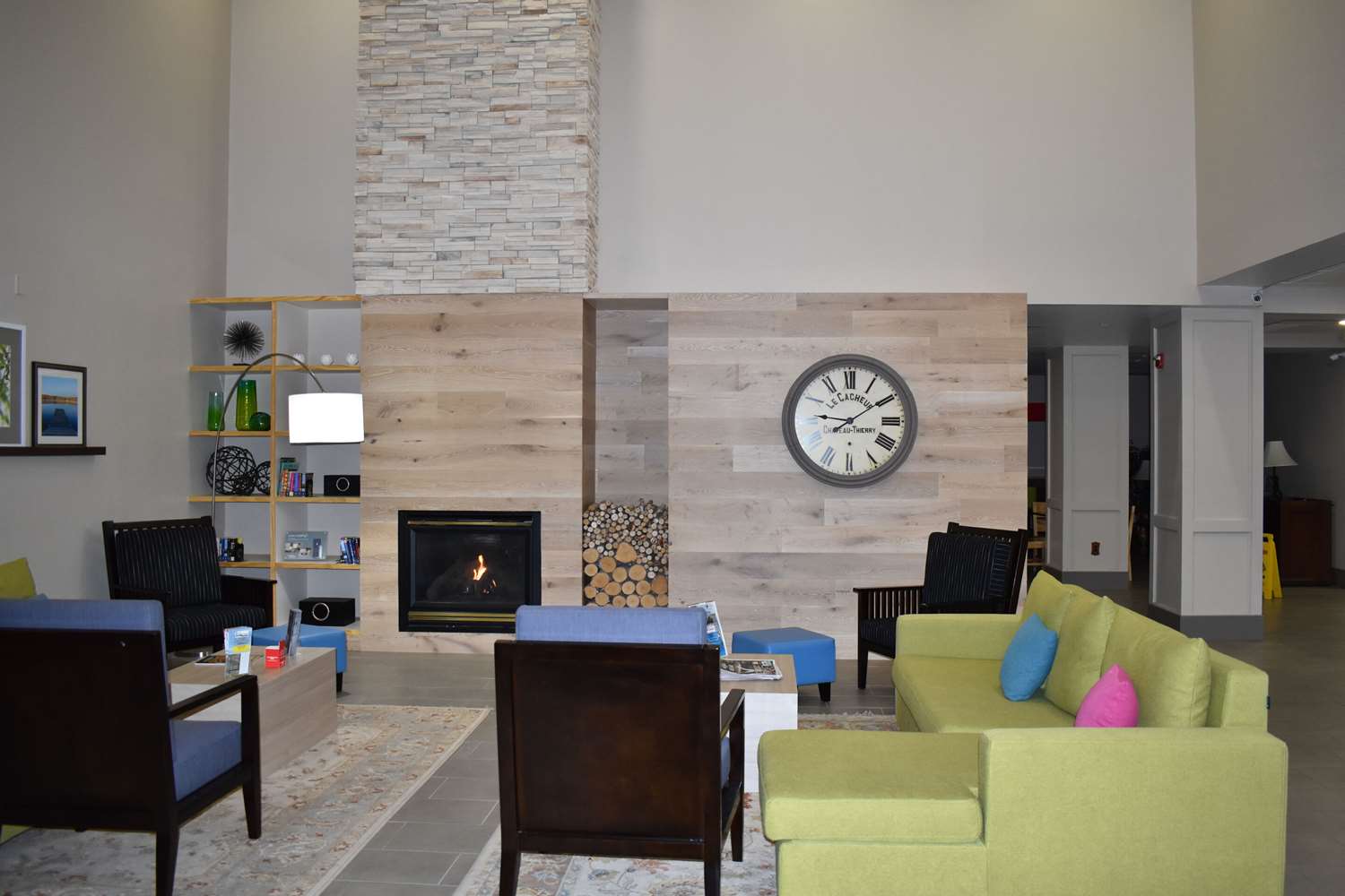 Country Inn and Suites By Radisson, Hagerstown, MD 23/39