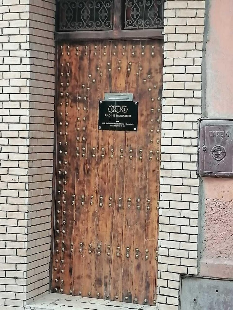 Riad 111 2/65