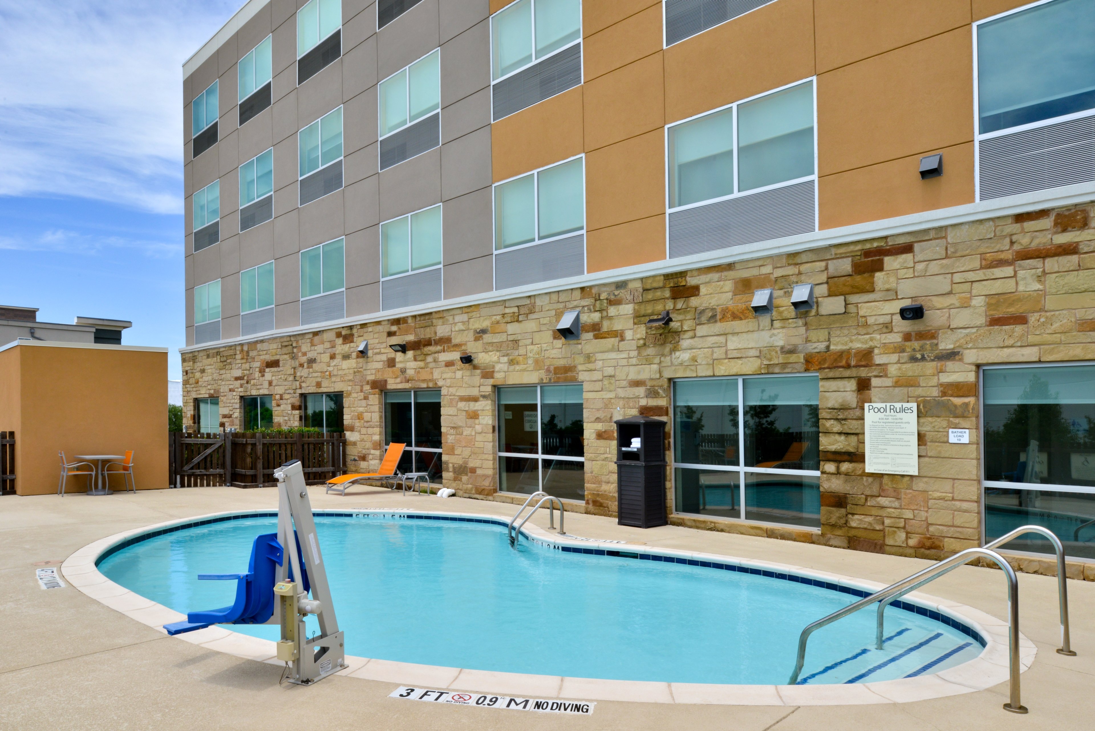 Holiday Inn Express And Suites Wylie West 2/72