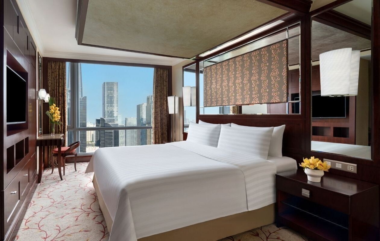Horizon, Club, Premier, King Bed
