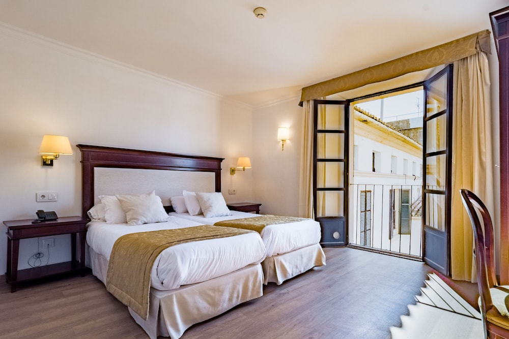 Hotel Born 5/49