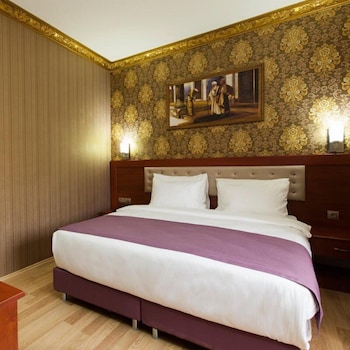 Alrazi Hotel 24/56