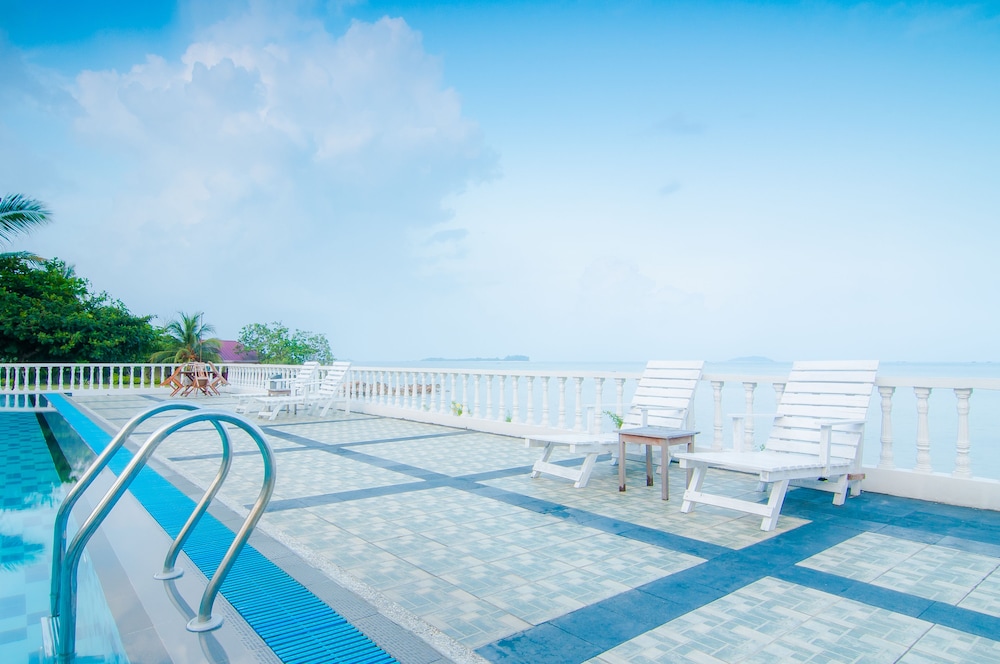 Bintan Agro Beach Resort Spa 29/36