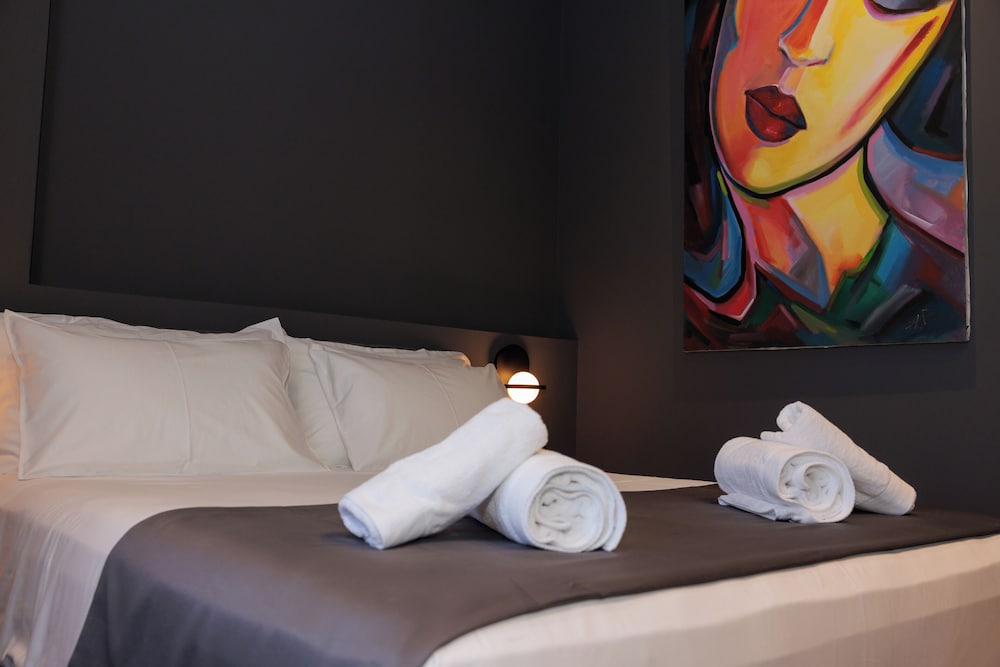 Bel Ami Hotel Tirana 31/54