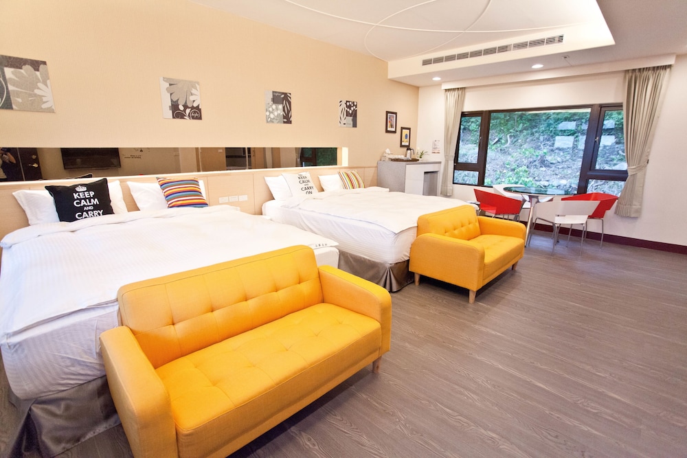 Li Wu Zuo Can B&amp;B 52/71