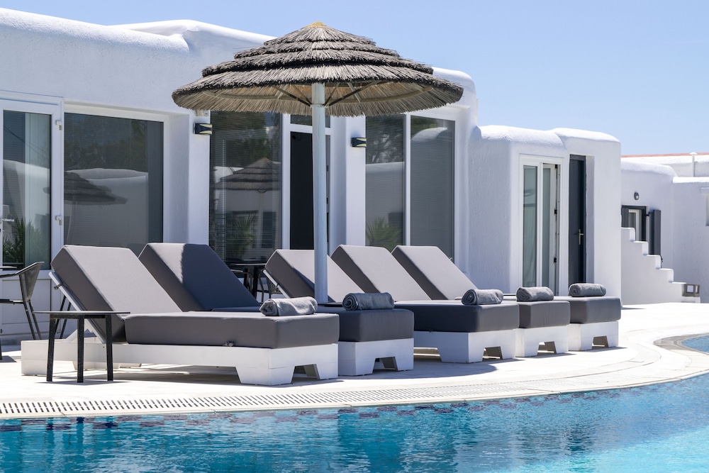 Giannoulaki Hotel 50/54