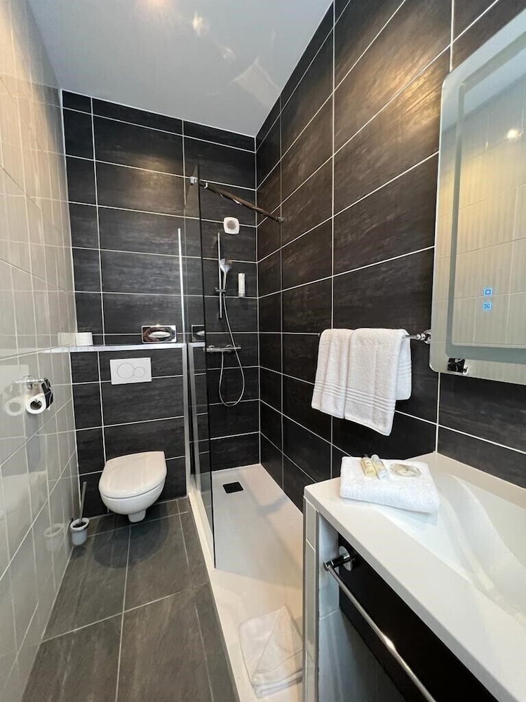 Hotel Moris 62/64