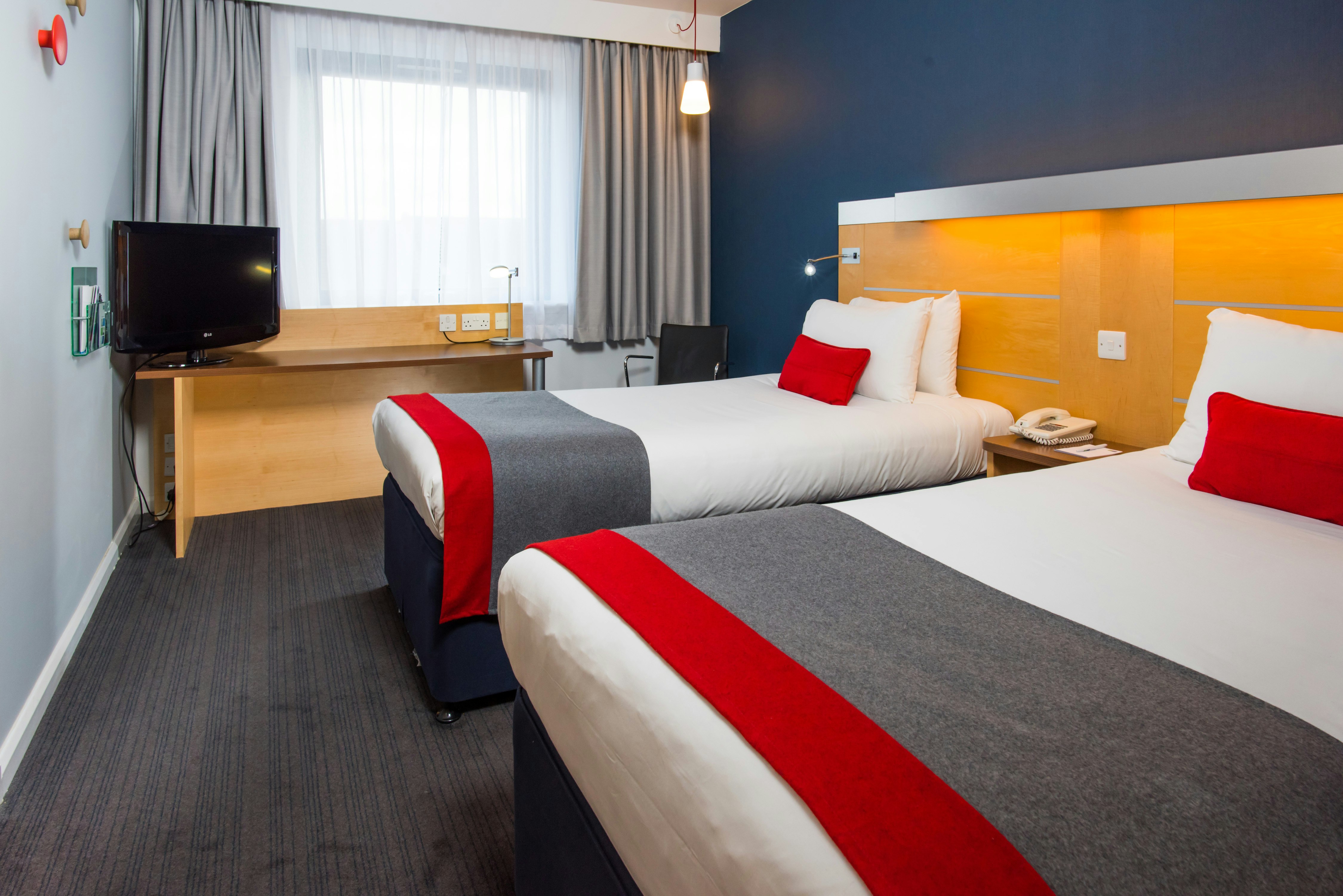 Room, Twin Beds