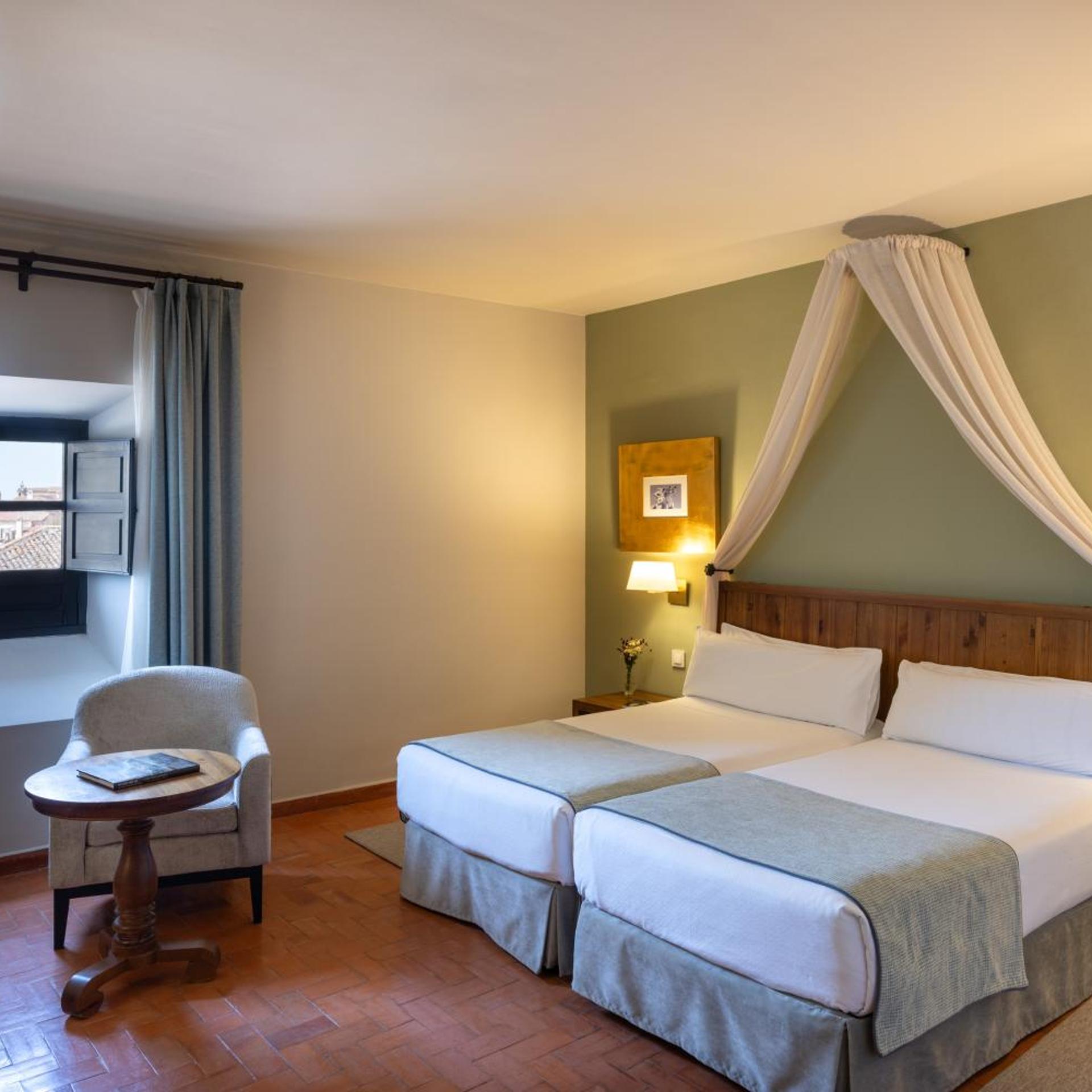 Room, Double or Twin Bed, with Extra Bed