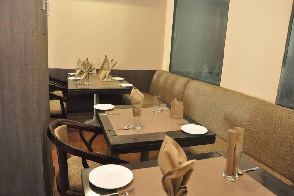 City Inn Hotel & Restaurant 14/17