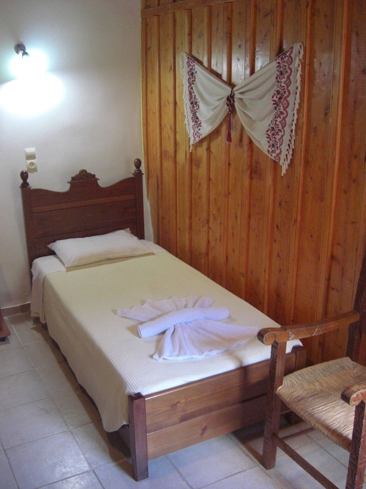 1 BEDROOM, APARTMENT, GROUND FLOOR