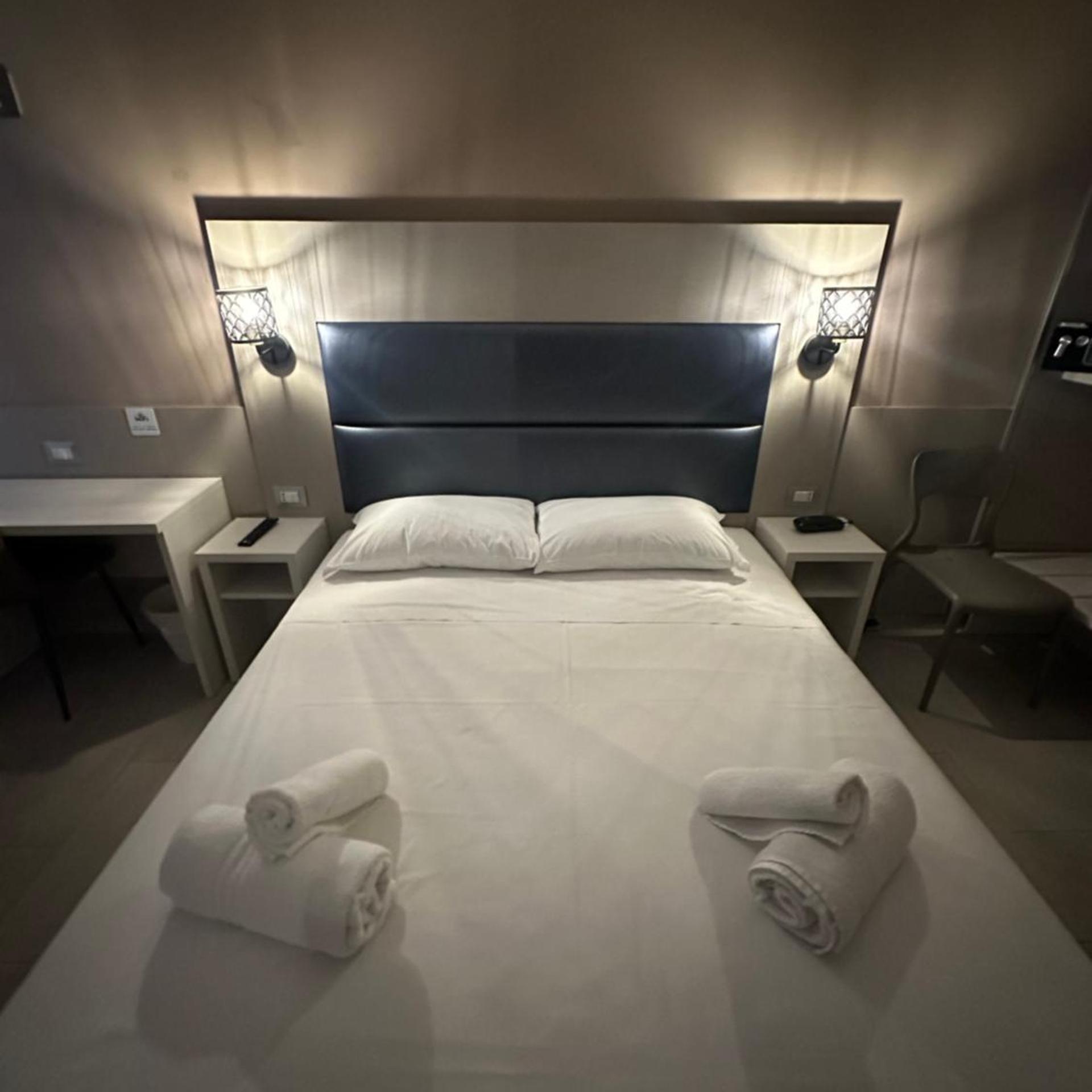 HOTEL CITY 20 17/31
