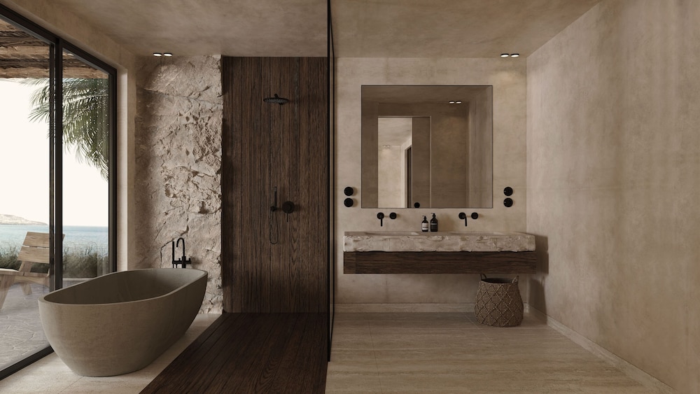 SUITE, PRIVATE POOL