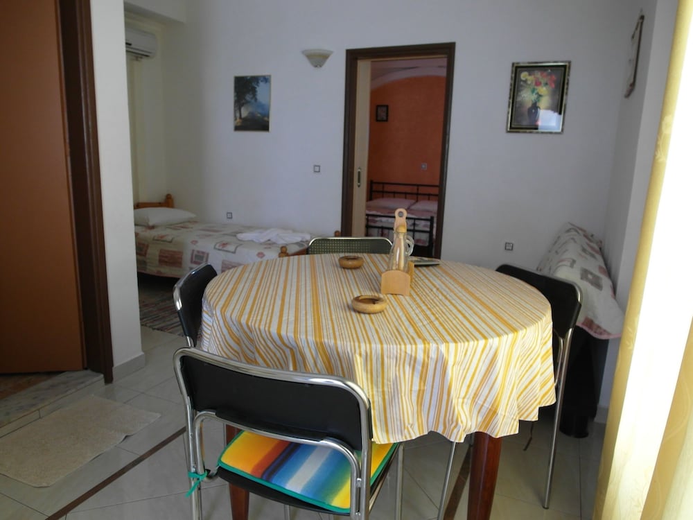 Sun City Apartments 29/50
