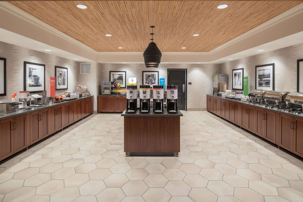 Hampton Inn and Suites by Hilton Portland-Pearl District photo4