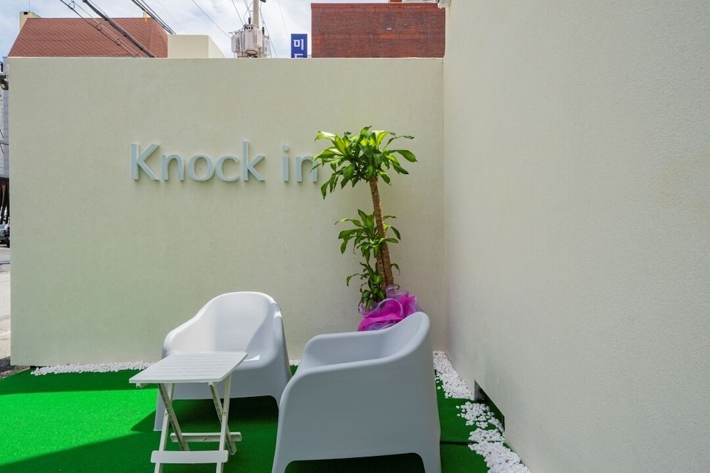 Knock In Hotel Daejeon by ANNK 9/48