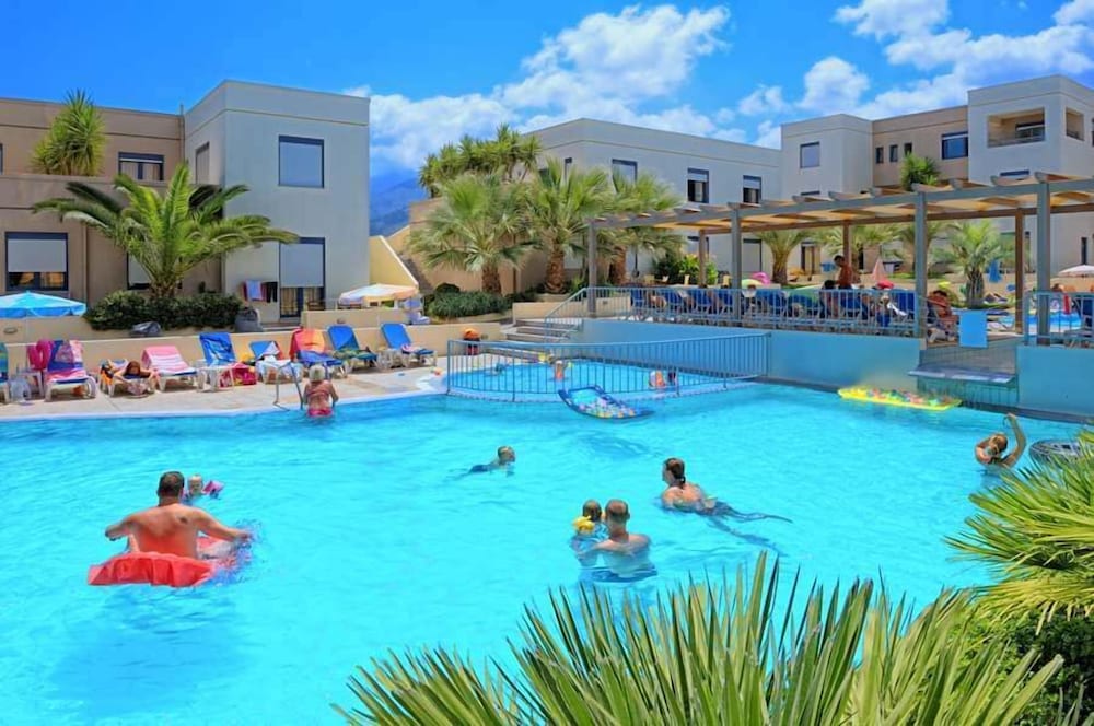 Meropi Hotel and Apartments 59/69