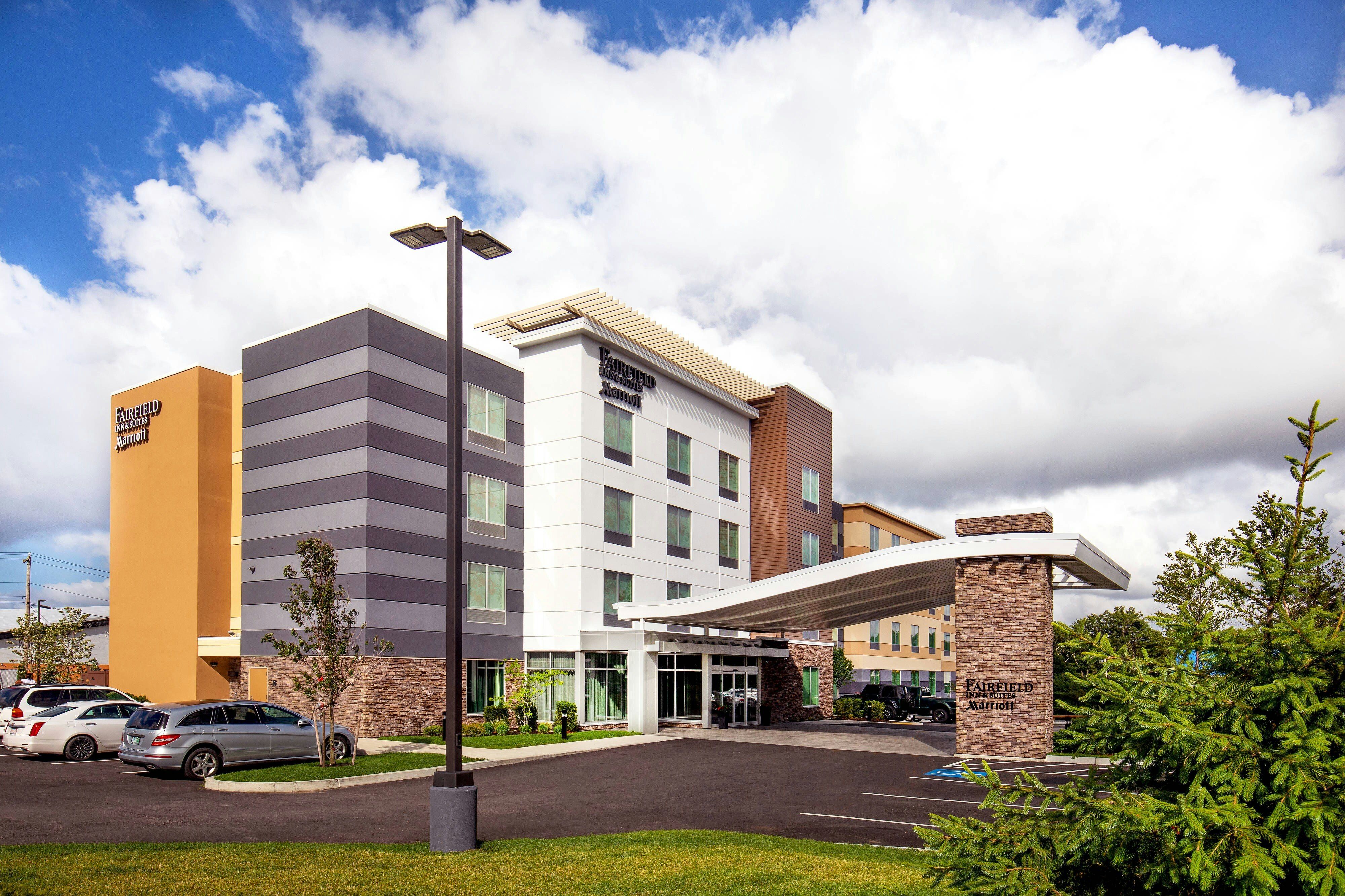 Fairfield Inn Suites Boston Walpole 2/35