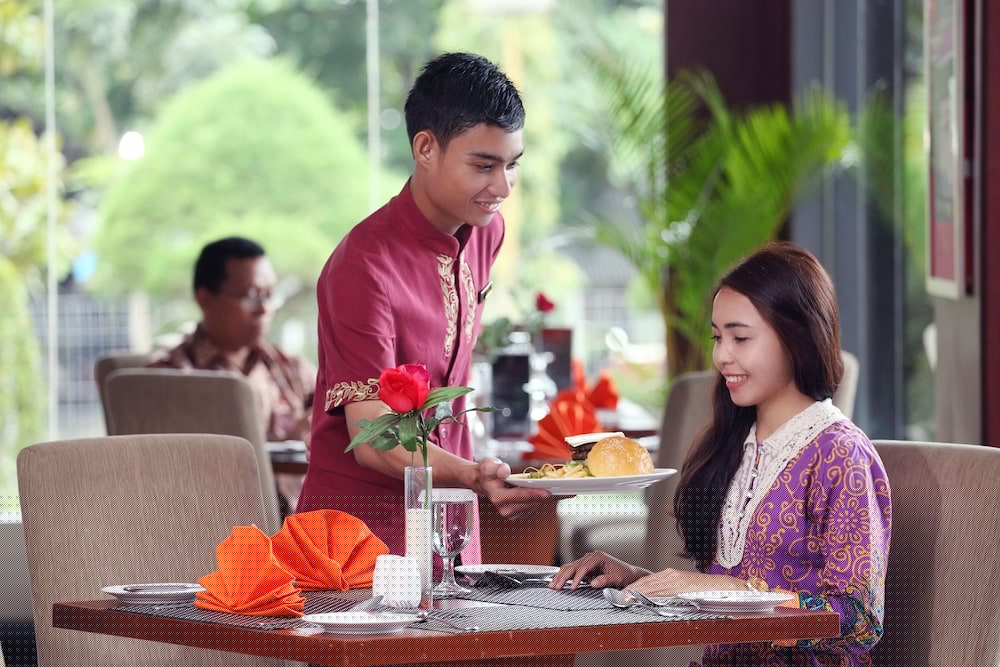 GRAND HATIKA HOTEL 49/59