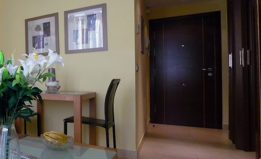 Apartamentos Suites Oficentro 9/72