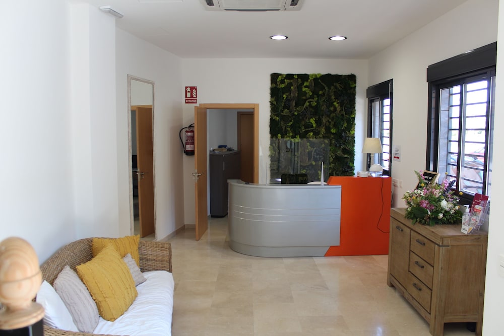 Hotel Sagunto 3/24