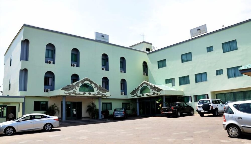 Crystal Palm Hotel 44/49
