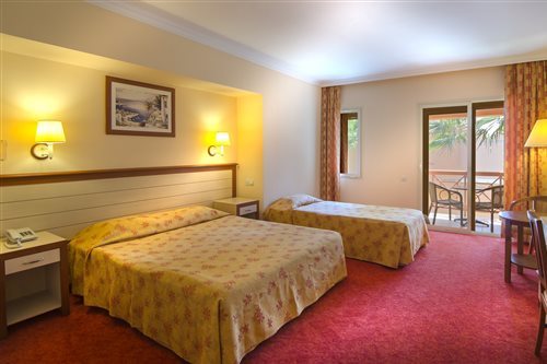 Room, Double Bed