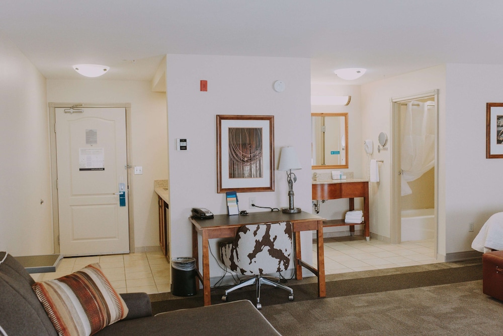 Hampton Inn & Suites Green River 26/34