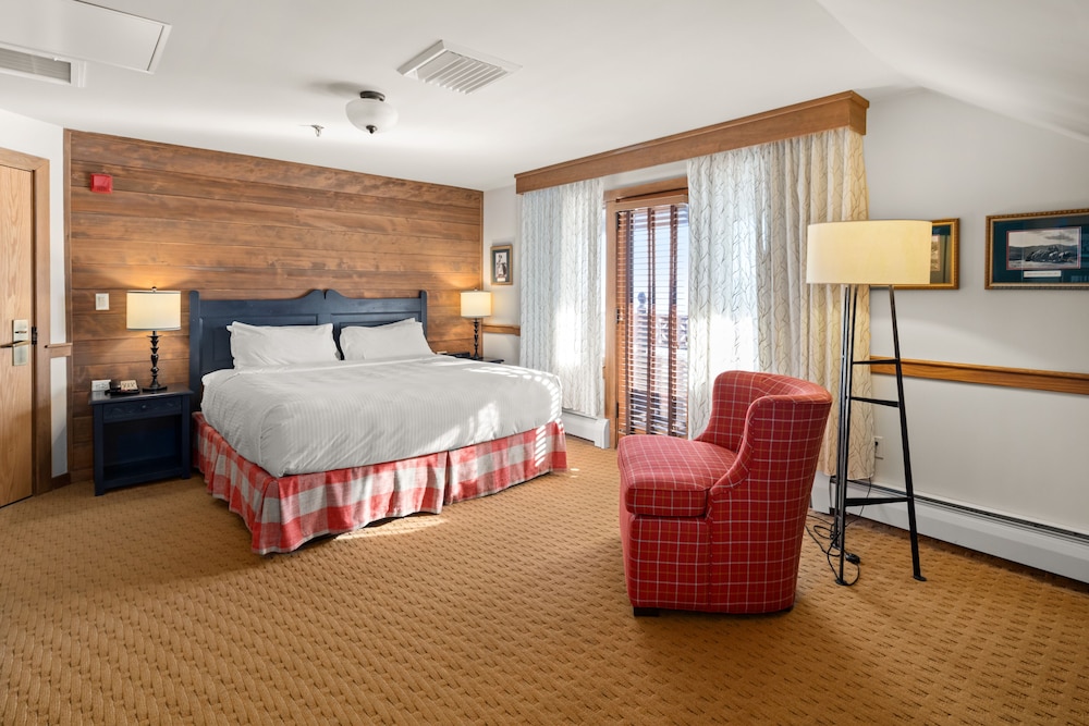 Northern, King Bed، Trapp Family Lodge 3/4