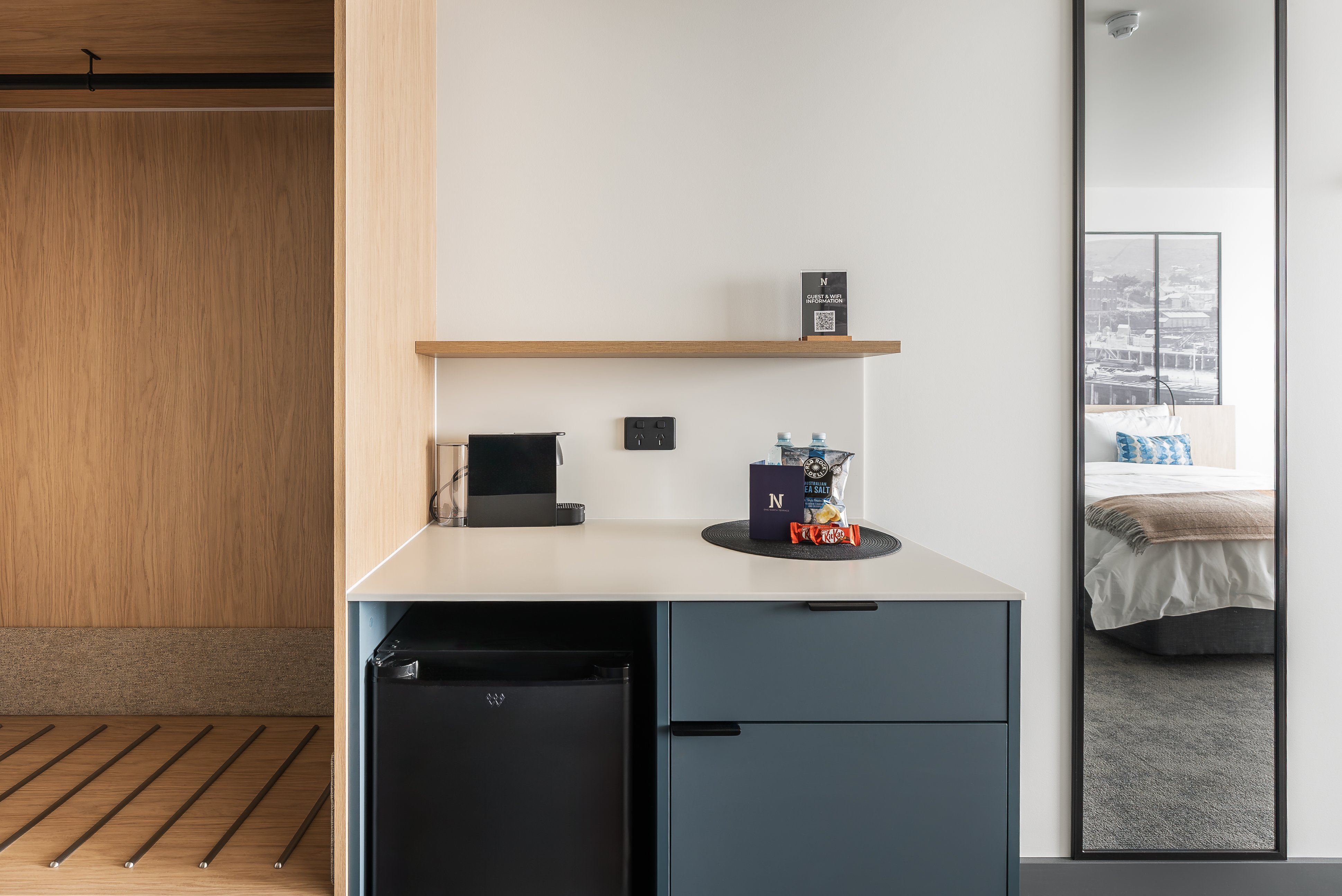 One North Terrace 24/43