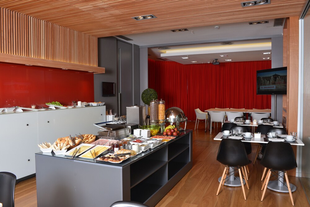 BIT Design Hotel 74/85