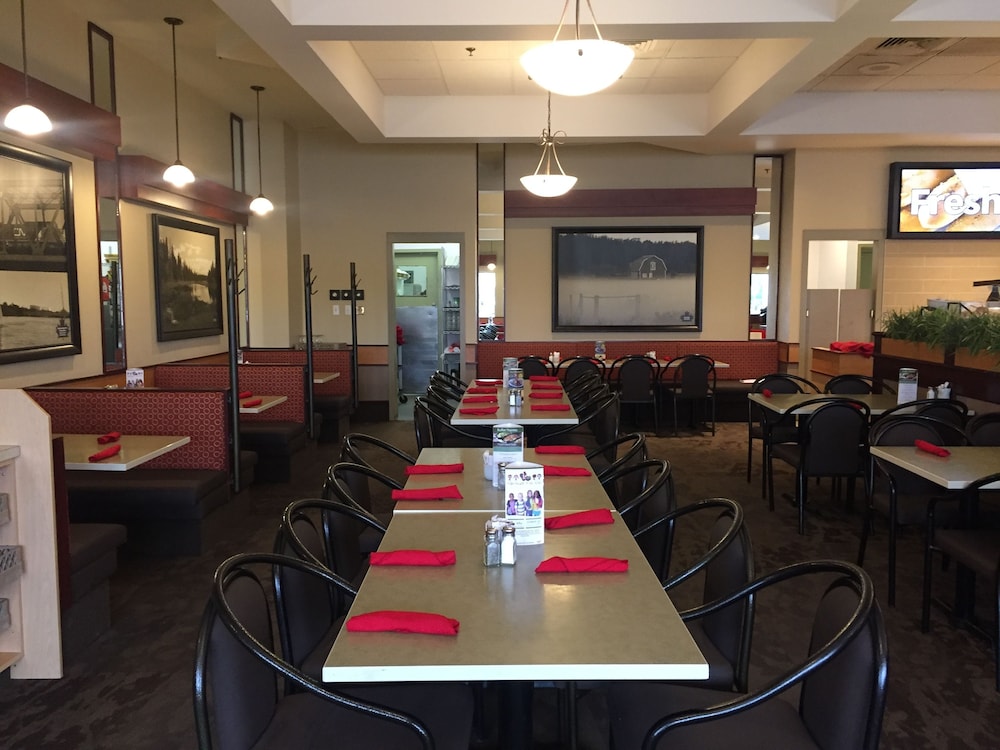 Canad Inns Destination Centre Transcona 45/51