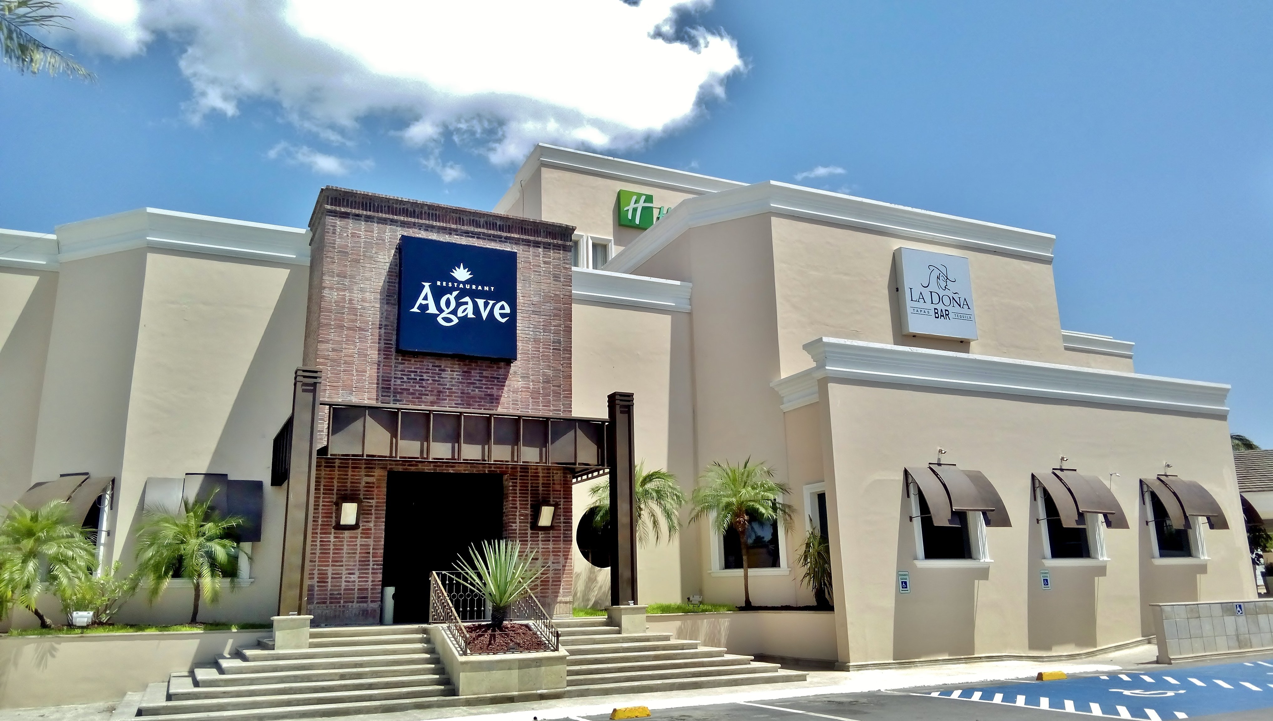 Holiday Inn Reynosa Zona Dorada 3/50