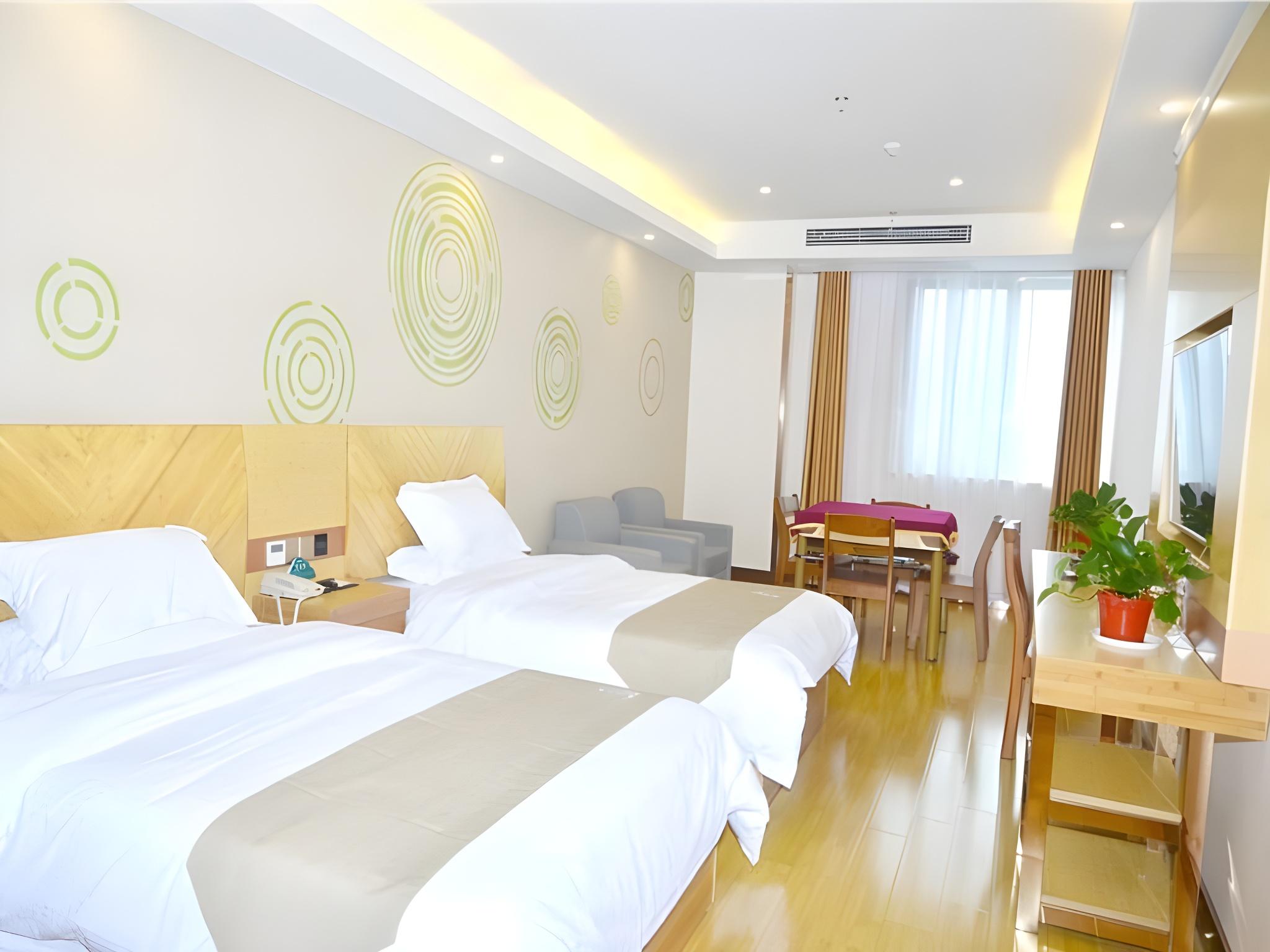 Room at GreenTree Inn Chizhou Dongzhi County Lishan Xiushui Express Hotel, CHIZHOU